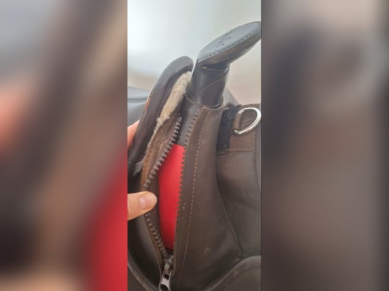 Barefoot Nevada Westernsattel braun