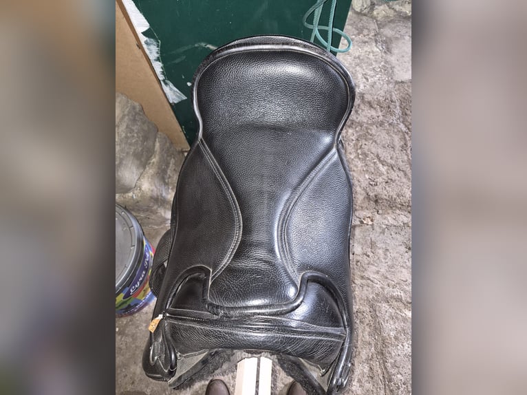 Barefoot Nottingham Sattel