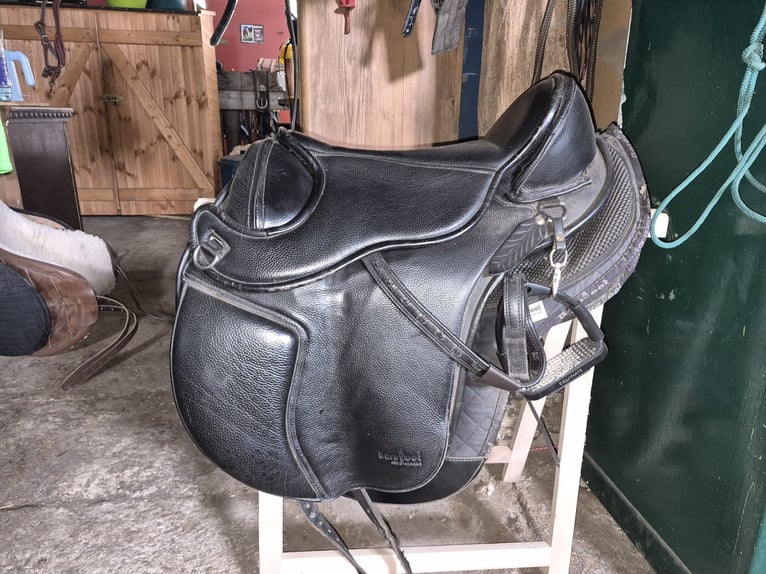 Barefoot Nottingham Sattel