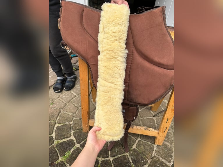 Barefoot  "Ride-on-Pad" Physio braun