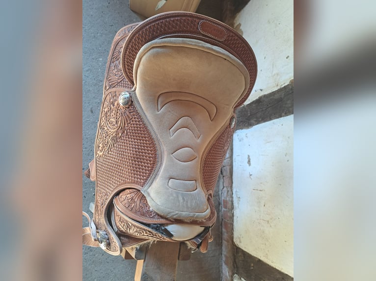 Barefoot Westernsattel Virginia Rose Gr 1