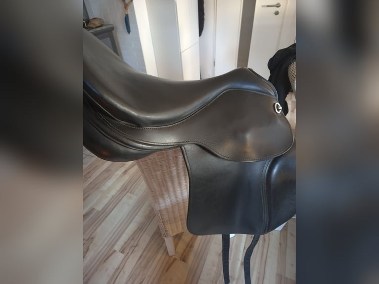 Deuber Startrekk Vielseitigkeitssattel S2 / 18,5"