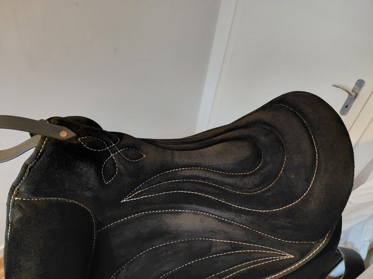 Signum Dressage Reitpad Kenzie Dysli Größe M