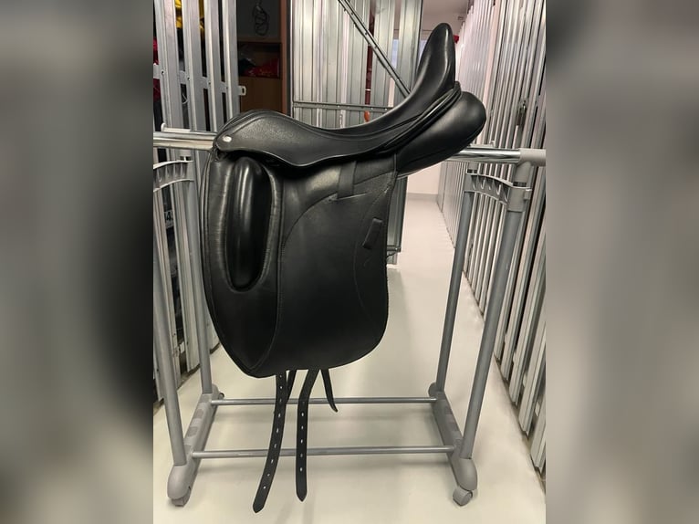 Custom Sattel Wolfgang Matrix 