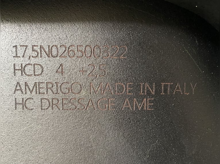 Amerigo HC Dressursattel 17,5" +Klettpauschen +Holz-Stahlfederbaum