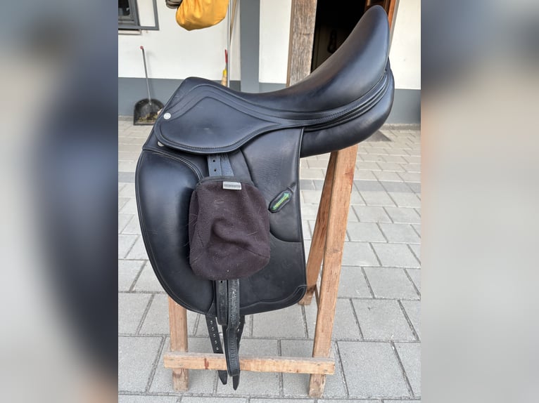 Amerigo Vega Deluxe Dressursattel, 2024, schwarz, 17.5 Zoll