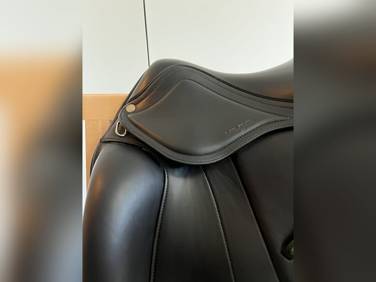 Amerigo Vega Dressursattel neu