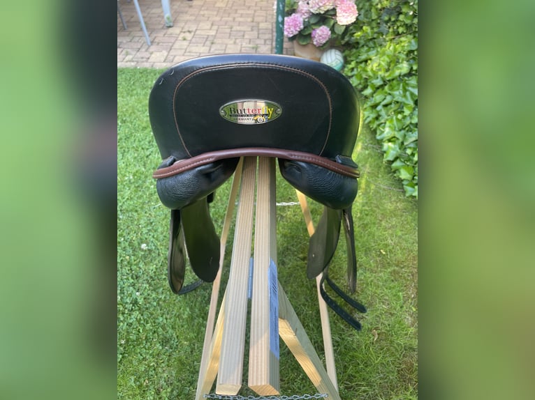 Butterfly Sattel Uta Gräf 18 zoll