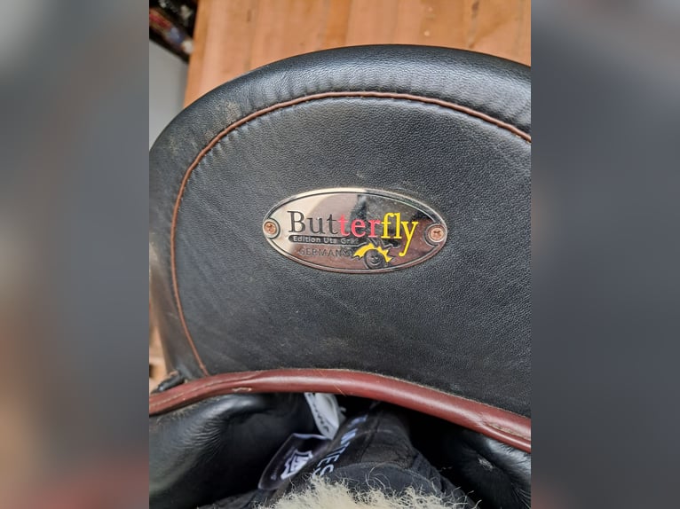 Butterfly Sattel Uta Gräf doubliert, kaum genutzt 