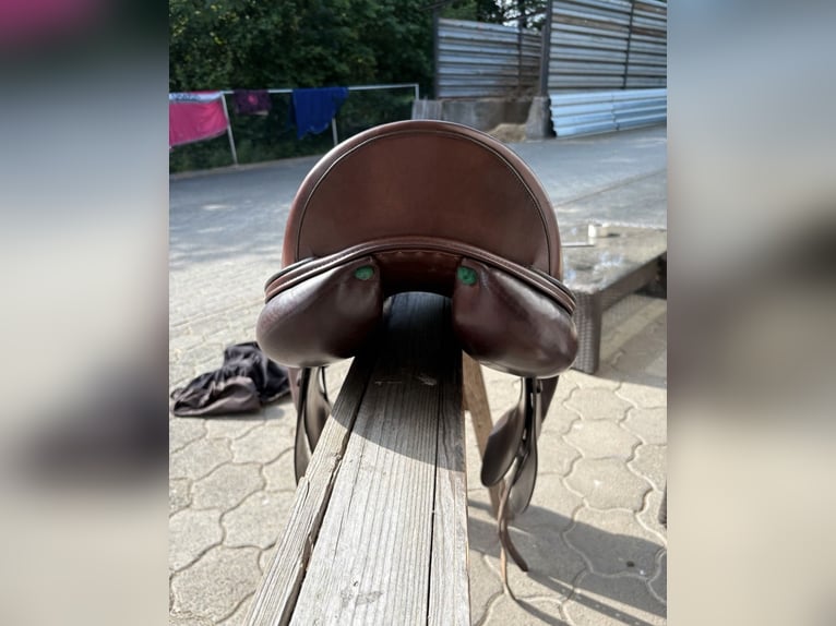 Cobra Dressursattel 18 Zoll braun