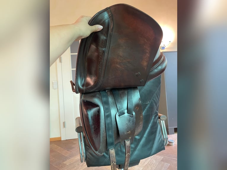 Cobra Dressursattel Braun 17 Zoll