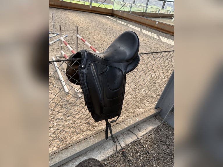 Devoucoux Makila Harmonie Dressursattel