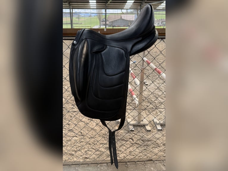 Devoucoux Makila Harmonie Dressursattel