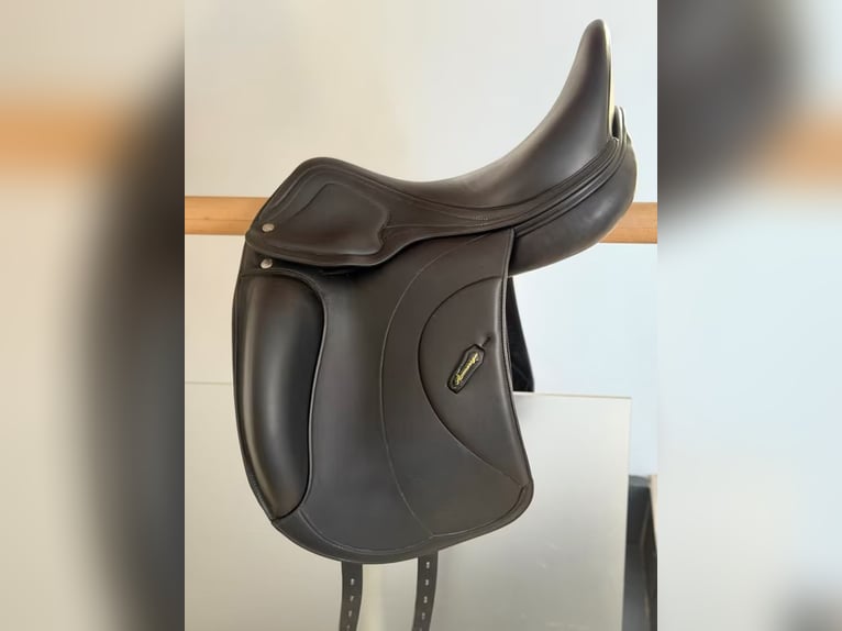 Dressursattel Amerigo Cervia Siena Pinerolo 17,5 aus 2023