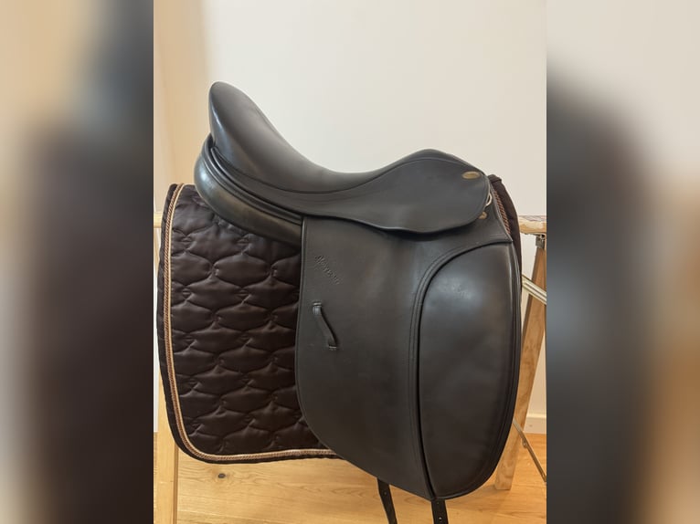 Dressursattel Harry Dabbs Elegant 17,5 schwarz 
