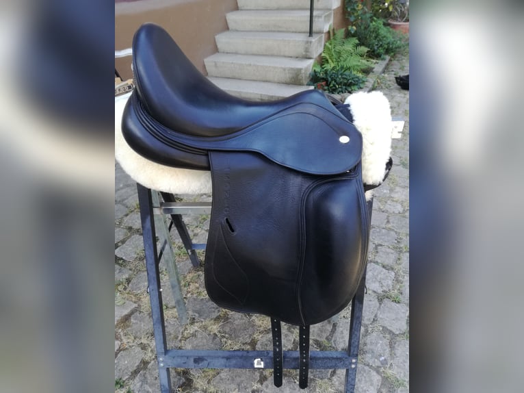 Dressursattel Ikonic Pro Evolution 17,5 "
