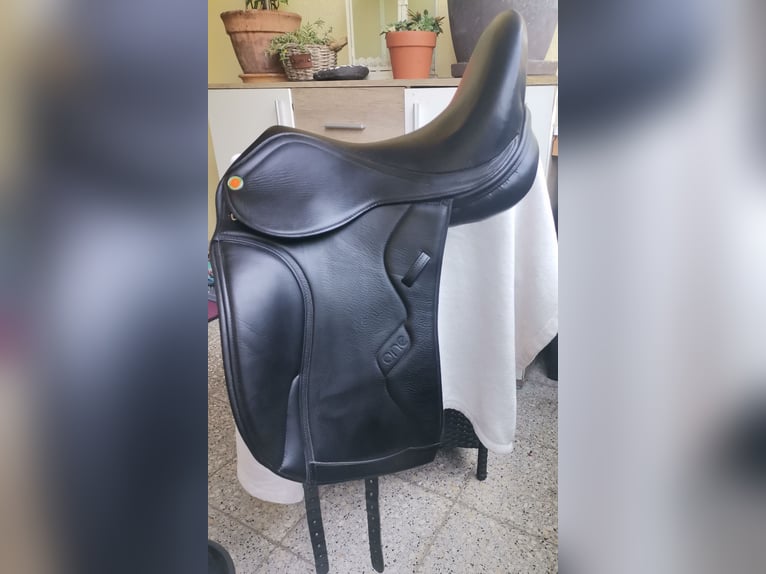 Dressursattel JC Jorge Canaves One 17,5 Zoll 