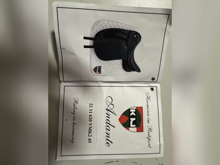 Dressursattel Karl Niedersüß Andante 17.5 Zoll Kammer 30cm nahezu neu!