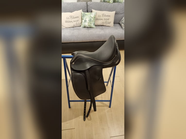 Dressursattel KentTaur Ithaka, sehr guter Zustand