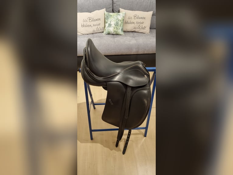 Dressursattel KentTaur Ithaka, sehr guter Zustand