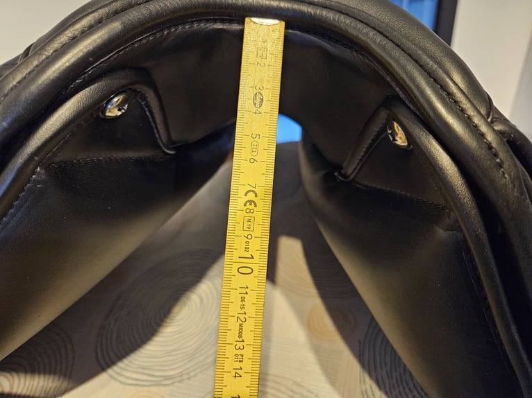 Dressursattel Letek EXCELLENT 17.5 Zoll neuwertig