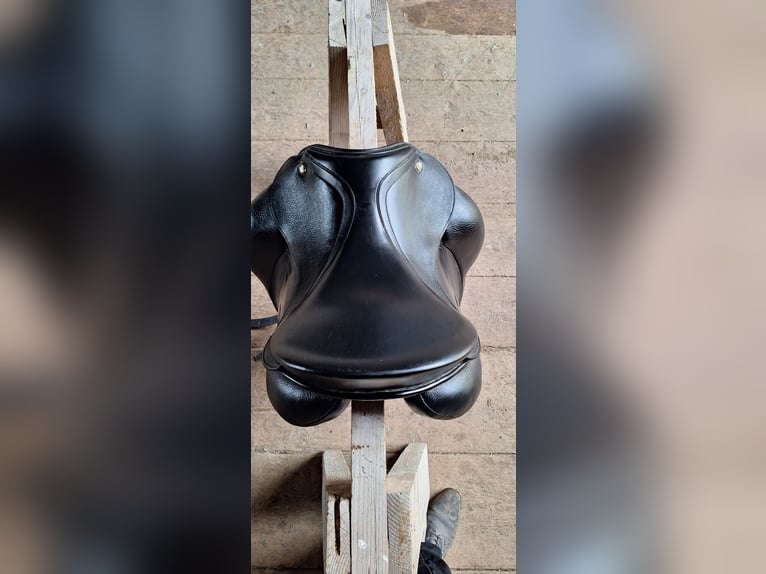  Dressursattel Ouvertüre Victoria