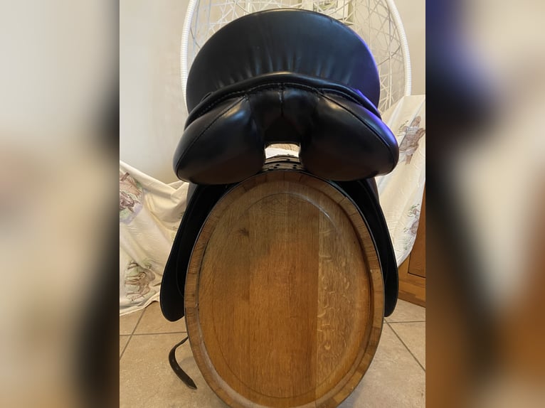 Dressursattel Passier Hubertus Schmidt 17" Zoll schwarz