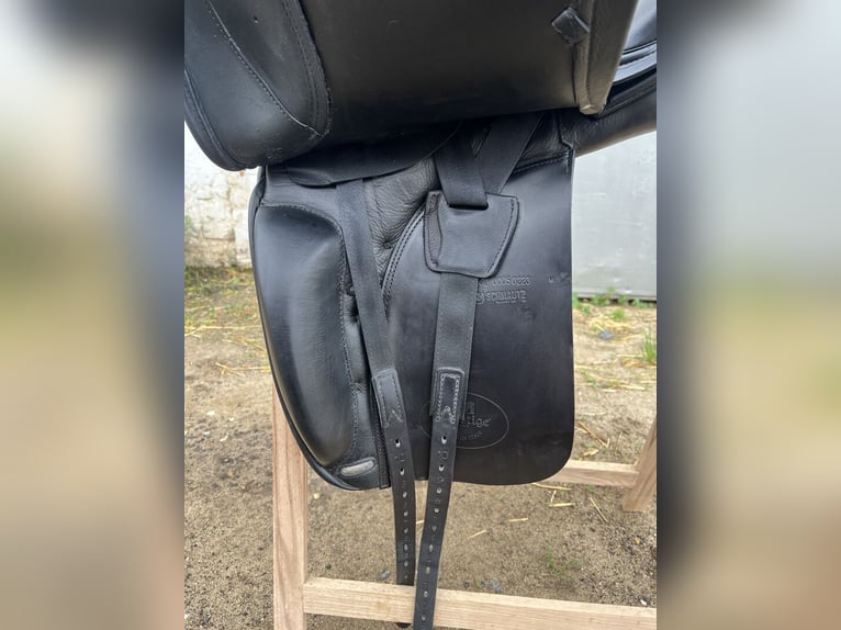 Dressursattel Prestige Milano 17/32