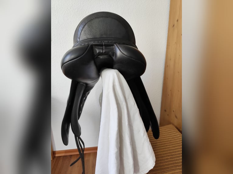 Dressursattel von Albion 17" Schwarz
