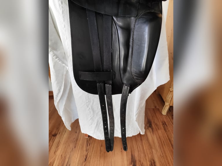 Dressursattel von Albion 17" Schwarz