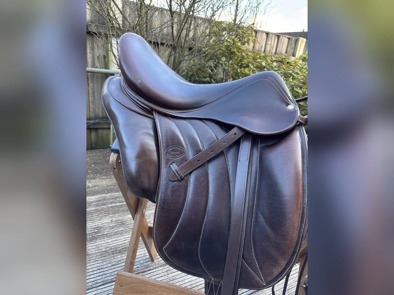 Dressursattel von Devoucox, Top gepflegt 