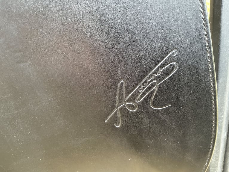 Erreplus Adelinde Dressursattel schwarz