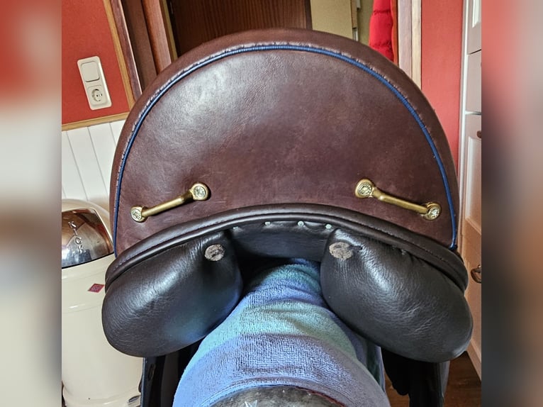 Euroriding ACHAT Dressur 17" 34er Kammer