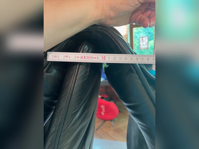 Euroriding Diamant Dressursattel 17,5 Zoll