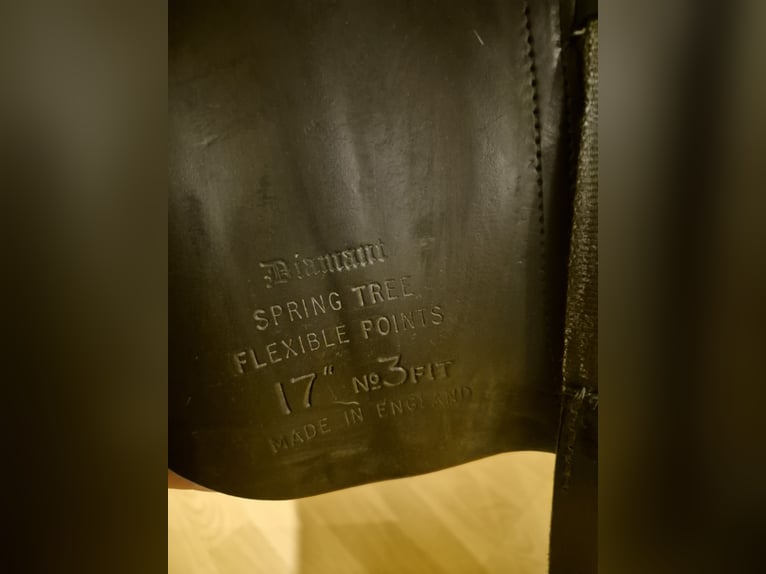 Euroriding Dressursattel Diamant – 17",