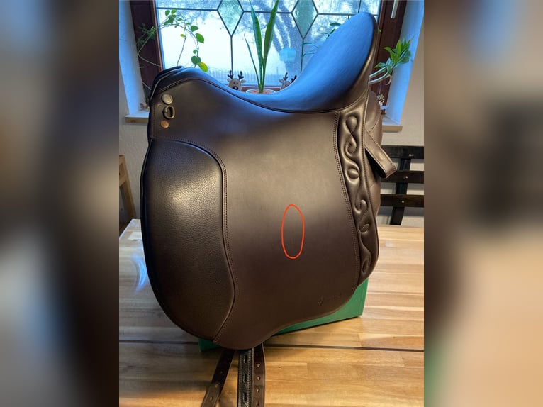 Iberosattel Dressage Andaluz, Sitzgröße 17,5