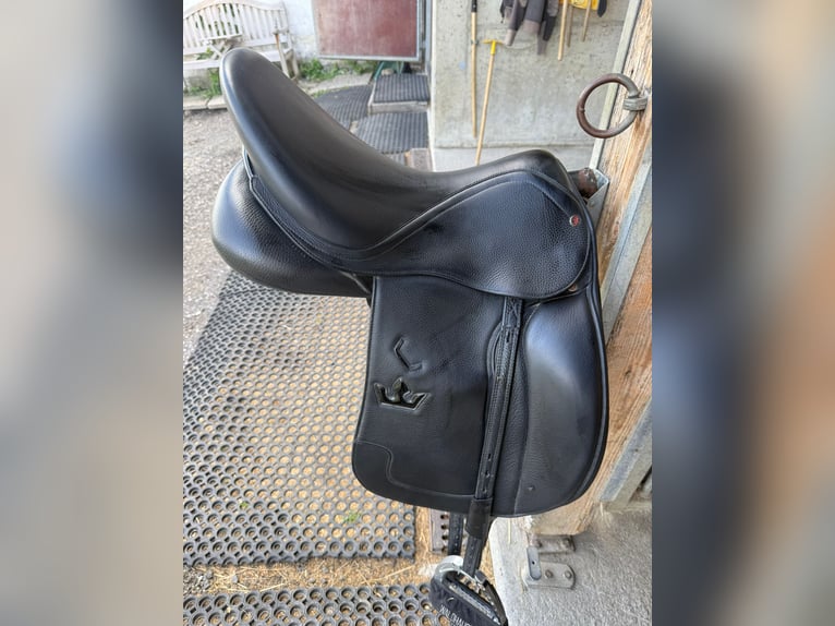 JH Reitsport Dressursattel
