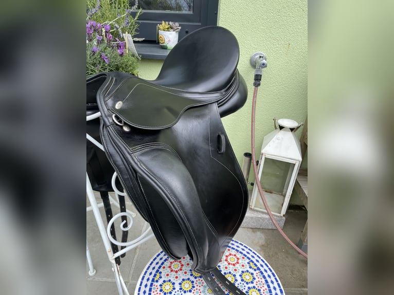 Kentaur Elektra Dressursattel 17,5"