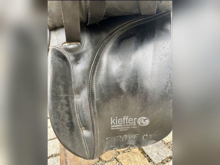 Kieffer Europe CT Dressursattel 17,5 Zoll 