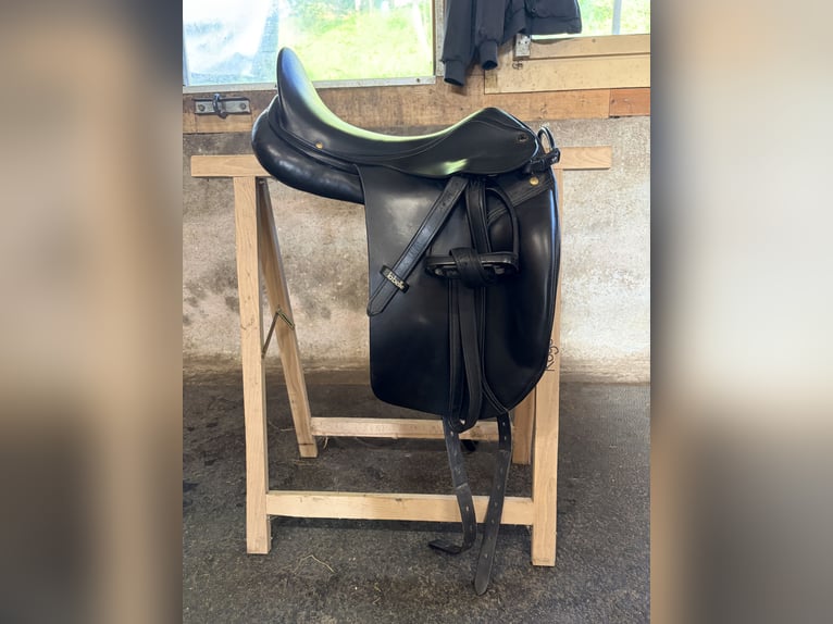 Labelle Dressursattel 17,5 Zoll
