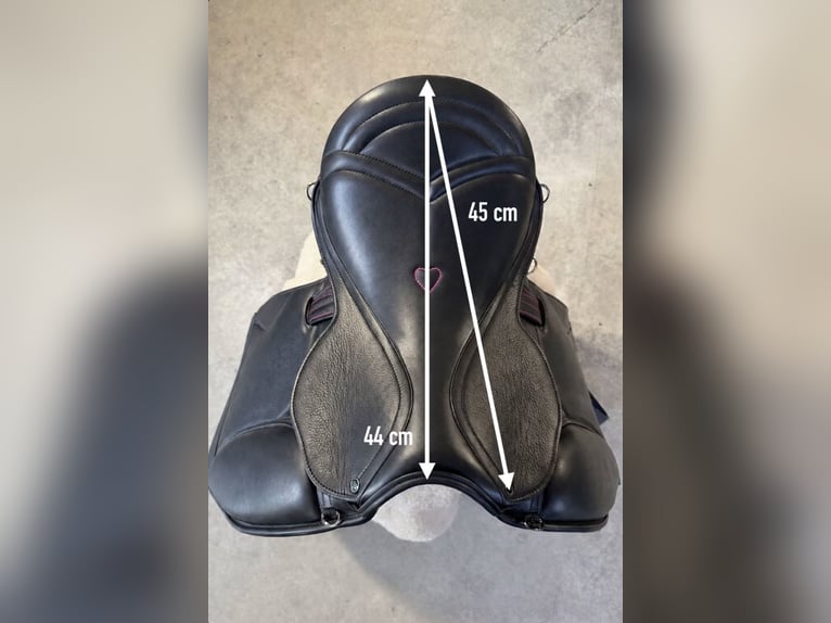 Luxus Freizeitsattel für breite Pferde — Einzelstück! — 17,5 / 18“ 43 cm KW 36, Probeversand