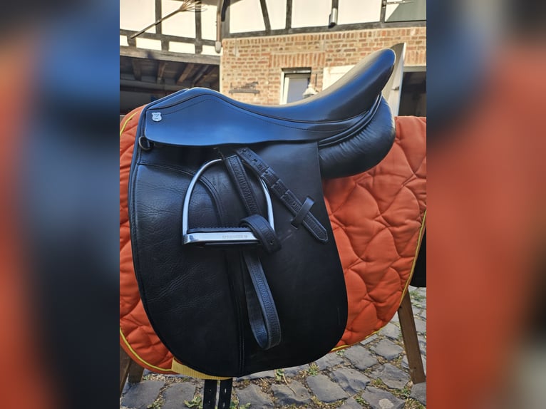Massimo Dressur II FK 17" Kammerweite 33