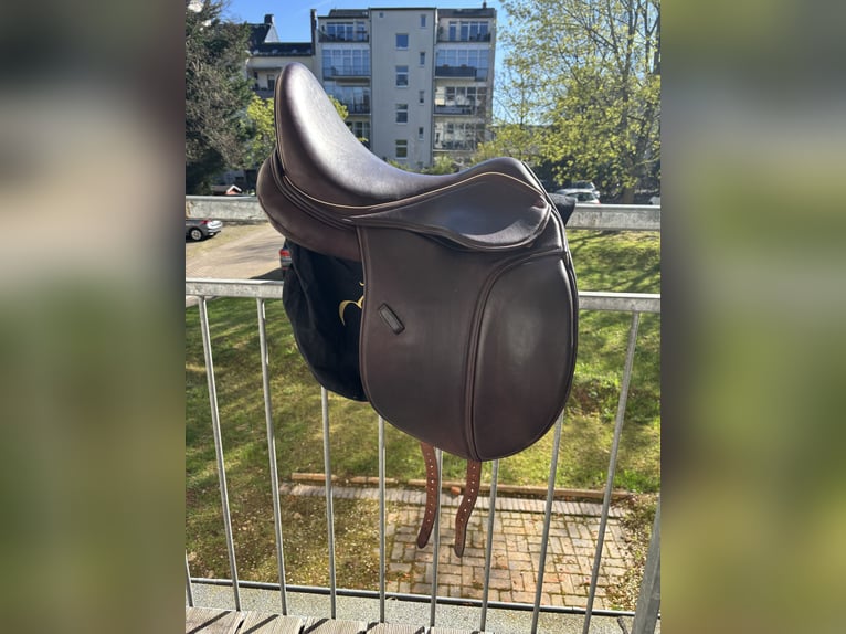 Maxflex Dressursattel Leonard Premium Edition (neuwertig)