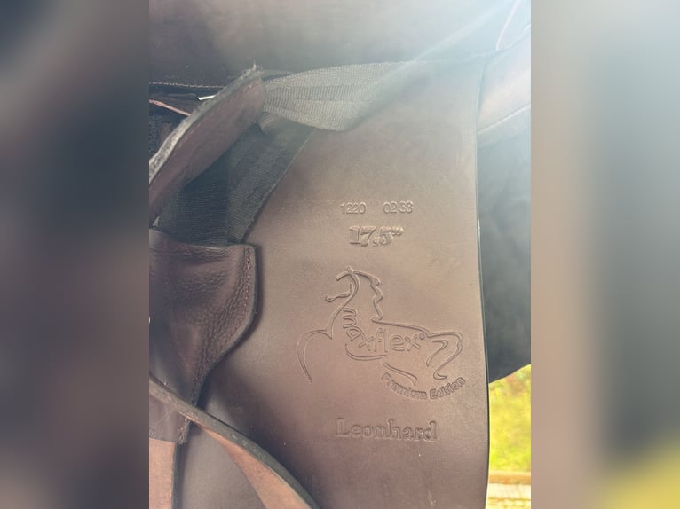 Maxflex Dressursattel Leonard Premium Edition (neuwertig)