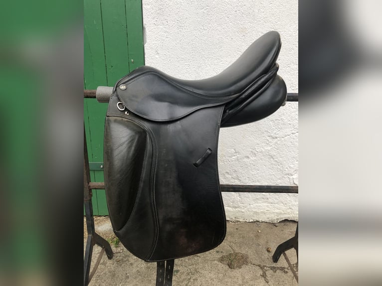 Maxhors Brandus Dressursattel 17,5“ 
