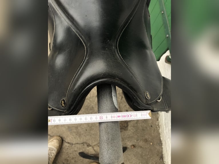 Maxhors Brandus Dressursattel 17,5“ 