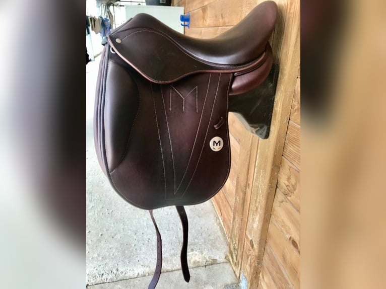 Meyer 17.5 Dressursattel