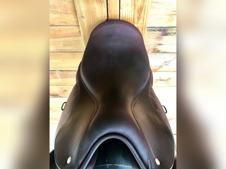 Meyer 17.5 Dressursattel