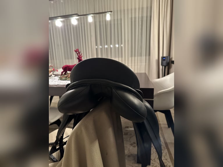 Niedersüß Dressursattel Ouvertüre Victoria