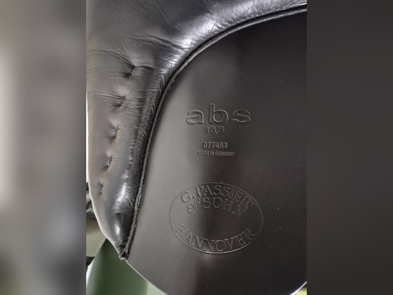 Passier ABS Dressur-Sattel 16,5" / 27,5 neuwertig
